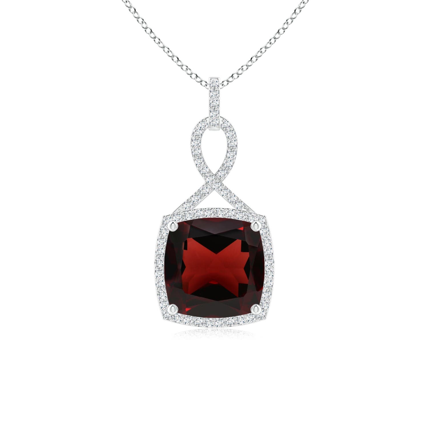 AA - Garnet / 4.51 CT / 14 KT White Gold