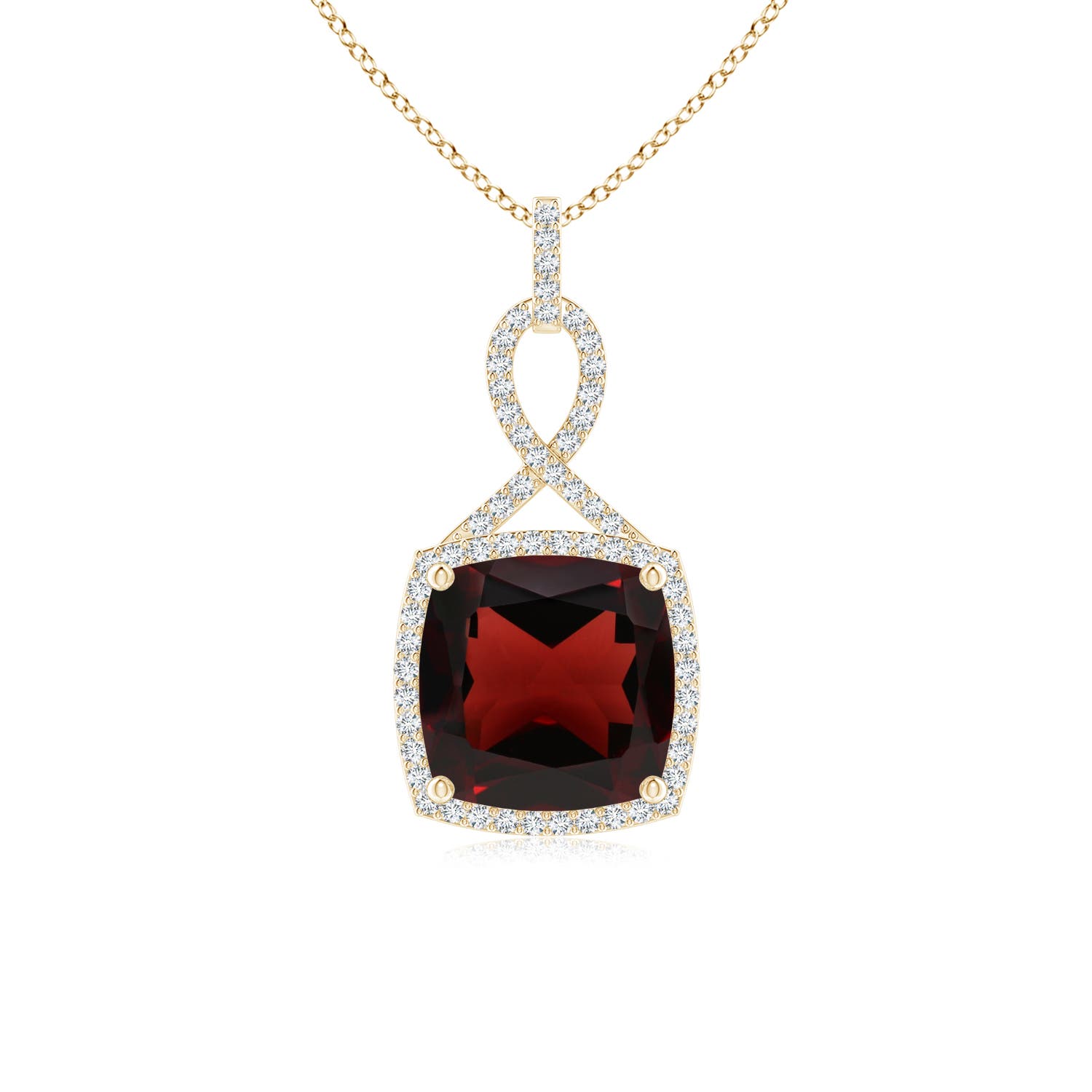 AA - Garnet / 4.51 CT / 14 KT Yellow Gold