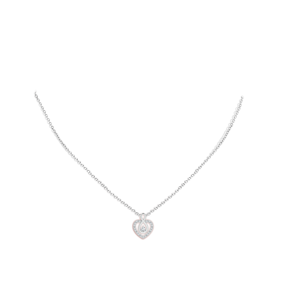 2.8mm GVS2 Diamond Heart Pendant with Infinity Loop in P950 Platinum pen