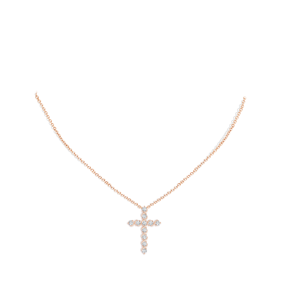 1.6mm GVS2 Prong and Bar Set Diamond Cross Pendant in Rose Gold pen