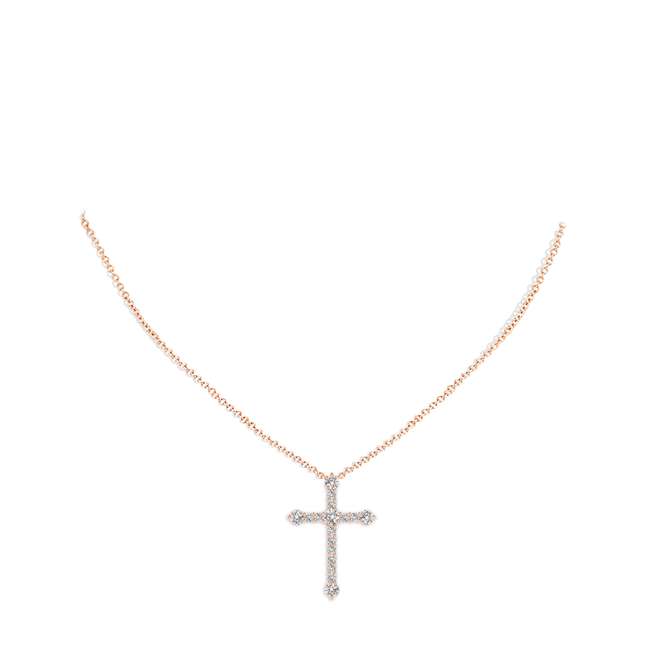 2.8mm IJI1I2 Prong-Set Diamond Budded Cross Pendant in Rose Gold pen