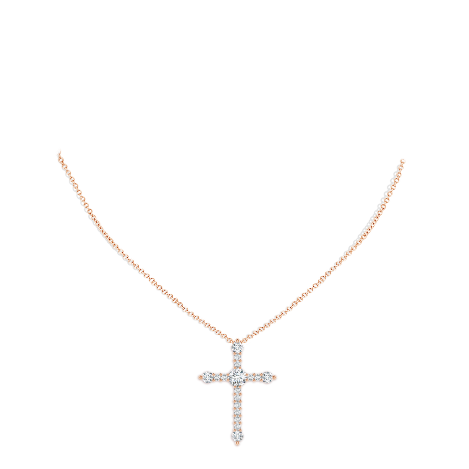 5.6mm GVS2 Prong-Set Diamond Budded Cross Pendant in Rose Gold pen