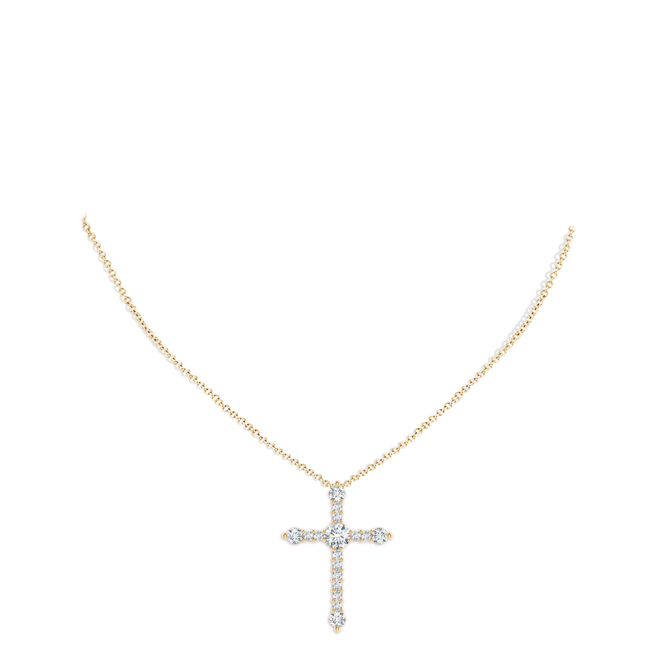 5.6mm GVS2 Prong-Set Diamond Budded Cross Pendant in Yellow Gold pen