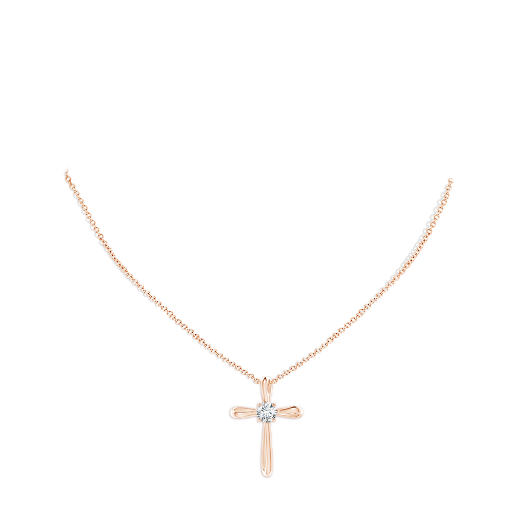 5.1mm GVS2 Twisted Cross Pendant with Diamond in Rose Gold pen