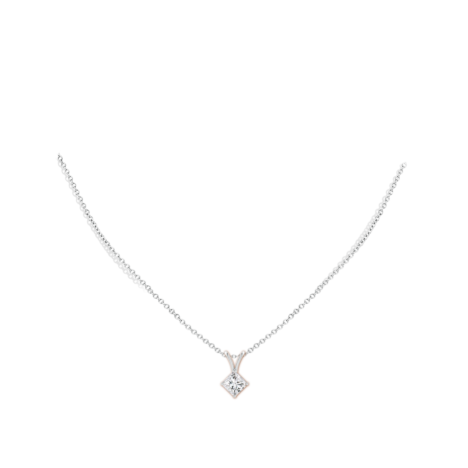 7.9mm HSI2 Prong-Set Princess-Cut Diamond Solitaire V-Bale Pendant in P950 Platinum pen