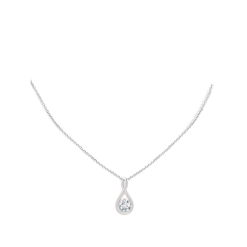 5.1mm GVS2 Solitaire Diamond Twist Bale Pendant in 18K White Gold pen