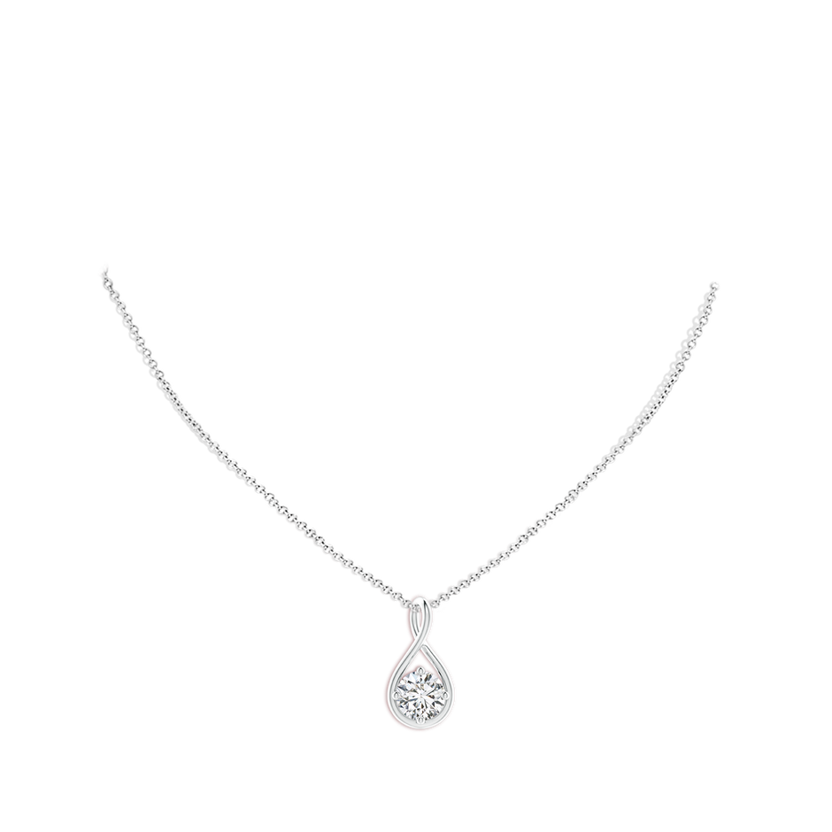 8mm HSI2 Solitaire Diamond Twist Bale Pendant in White Gold pen