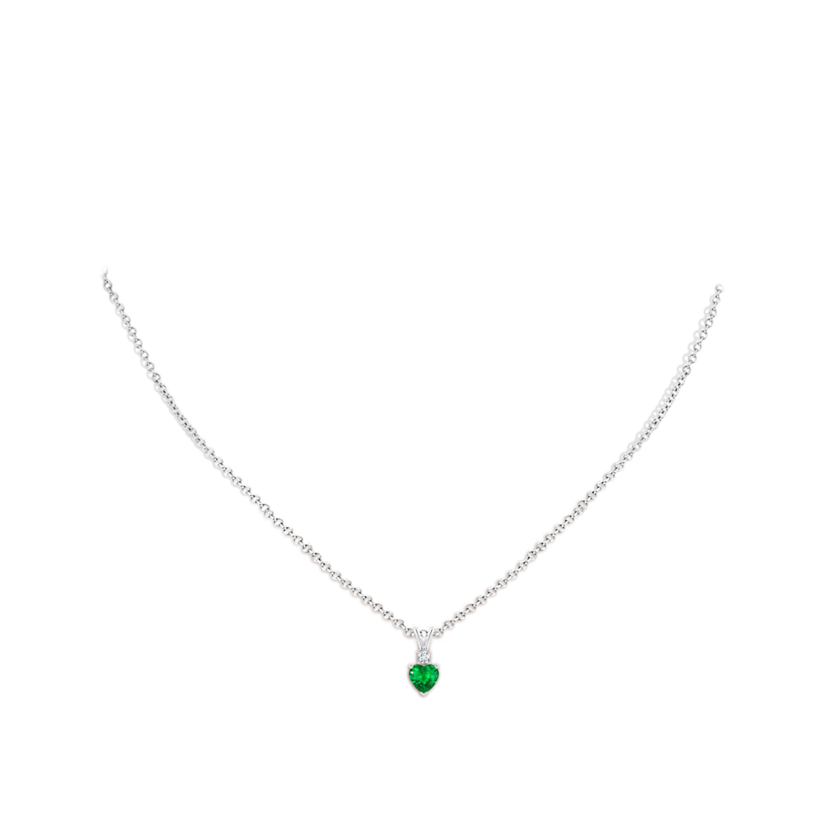 5mm AAA Heart-Shaped Emerald Rabbit Ear Bale Pendant in White Gold body-neck