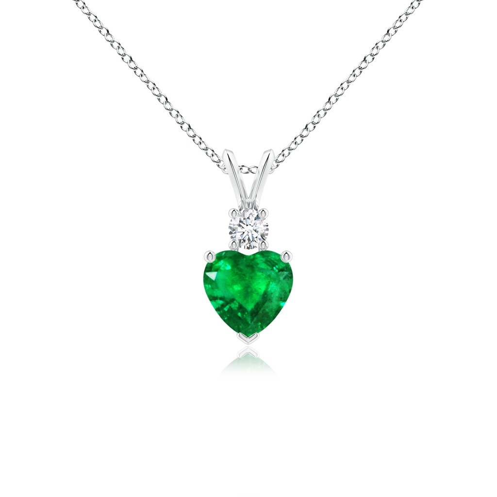 6mm AAA Heart-Shaped Emerald Rabbit Ear Bale Pendant in P950 Platinum
