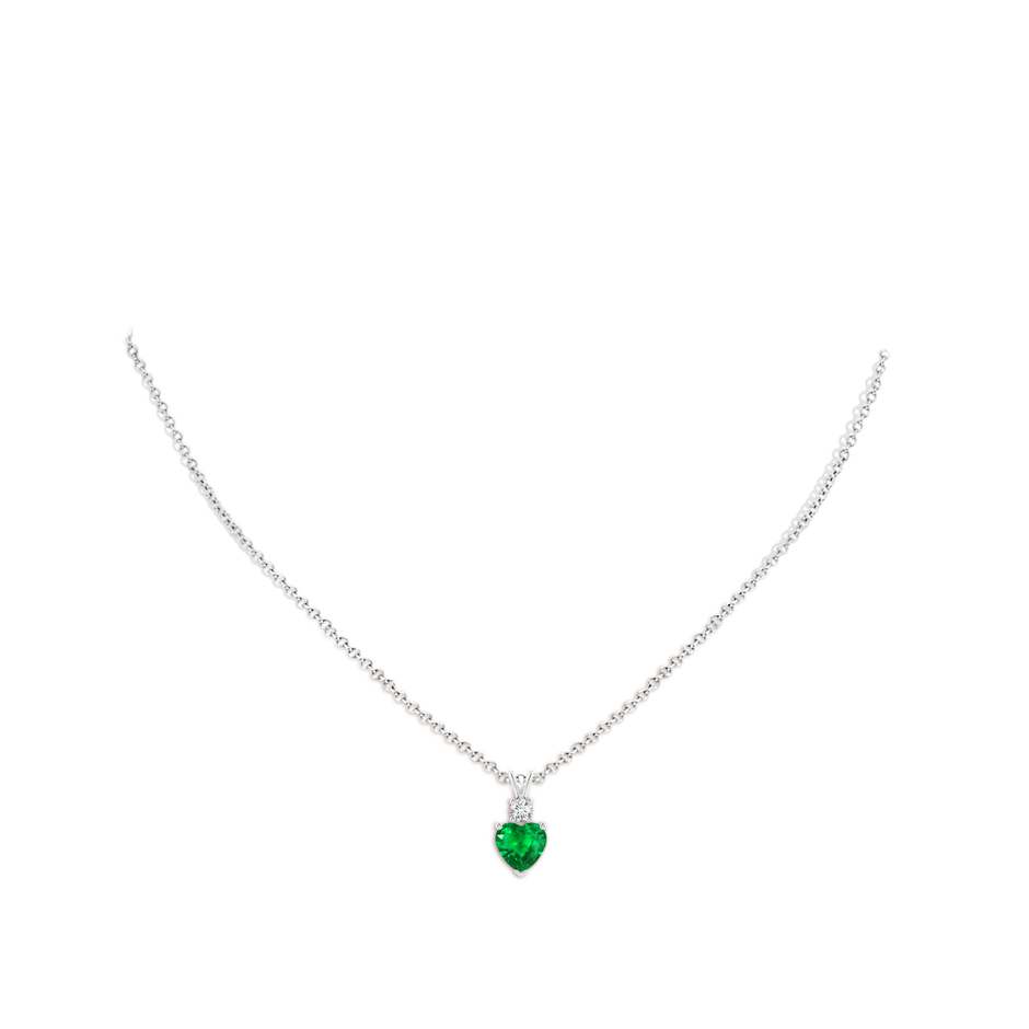 7mm AAA Heart-Shaped Emerald Rabbit Ear Bale Pendant in White Gold body-neck