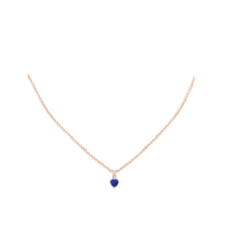 5mm AAA Heart-Shaped Sapphire Rabbit Ear Bale Pendant in Rose Gold body-neck