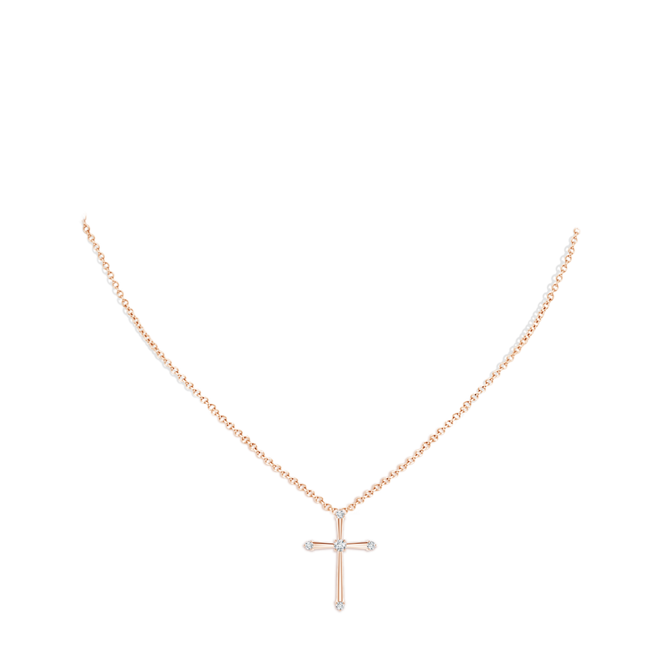 2.3mm GVS2 Classic Diamond Budded Cross Pendant in 18K Rose Gold pen