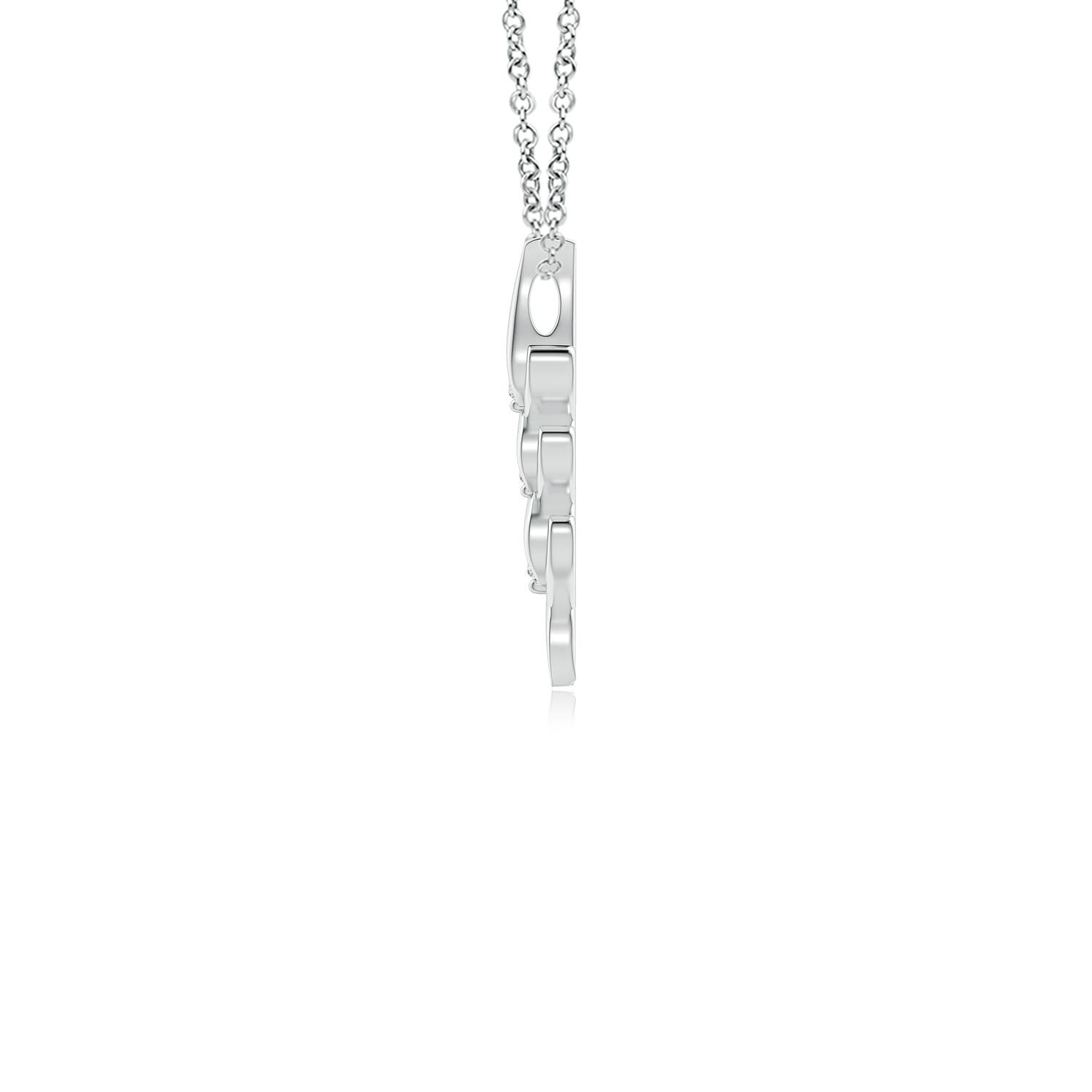2.7mm HSI2 Three Stone Diamond Heart Pendant in P950 Platinum