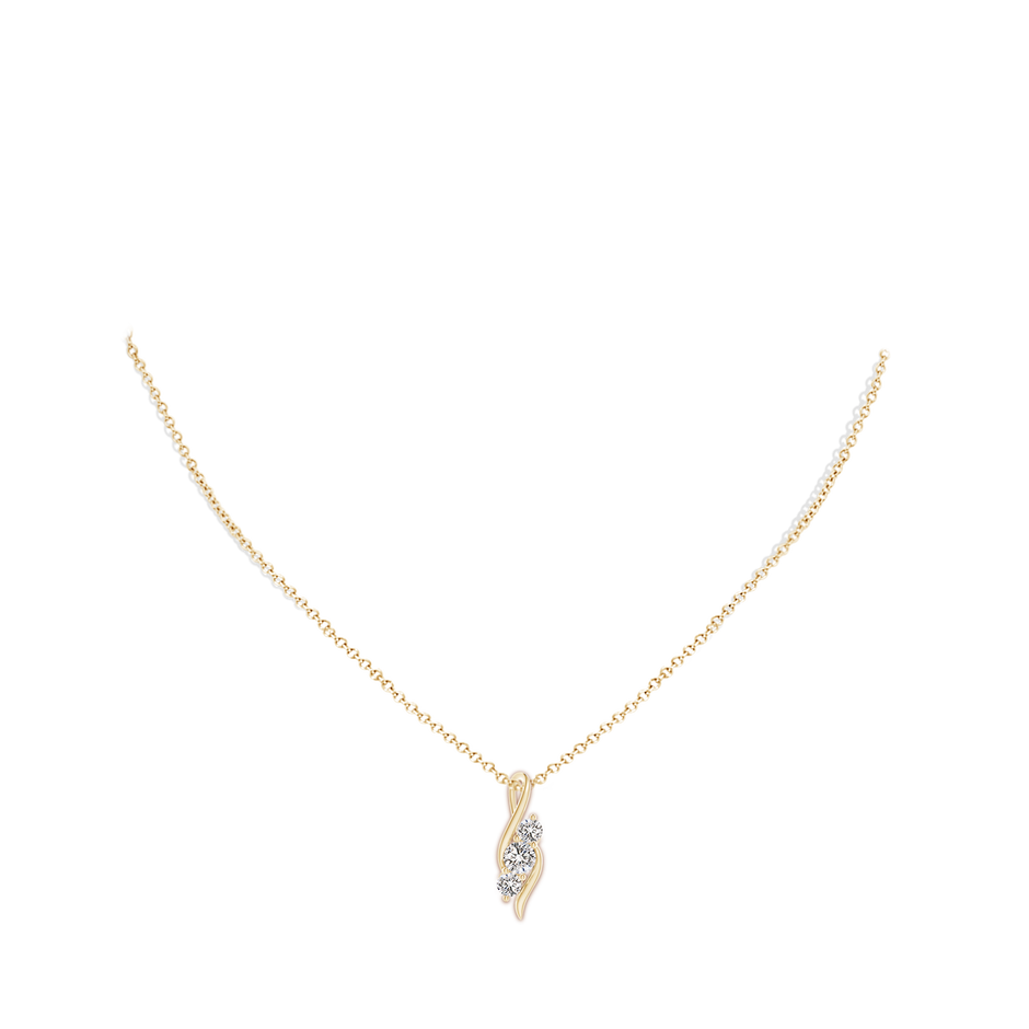5.1mm IJI1I2 Diamond Three Stone Pendant with Twisted Bale in Yellow Gold pen
