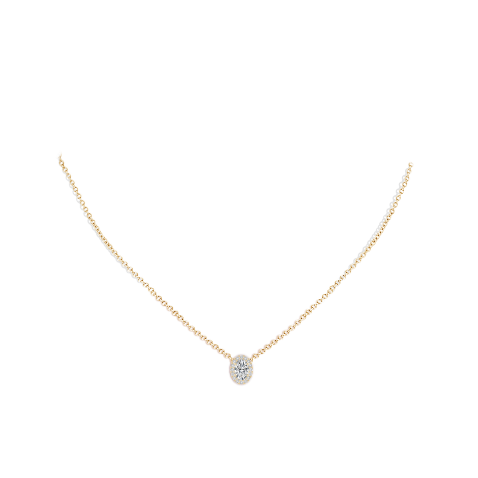 6x4mm HSI2 Oval Diamond Halo Pendant in Yellow Gold pen