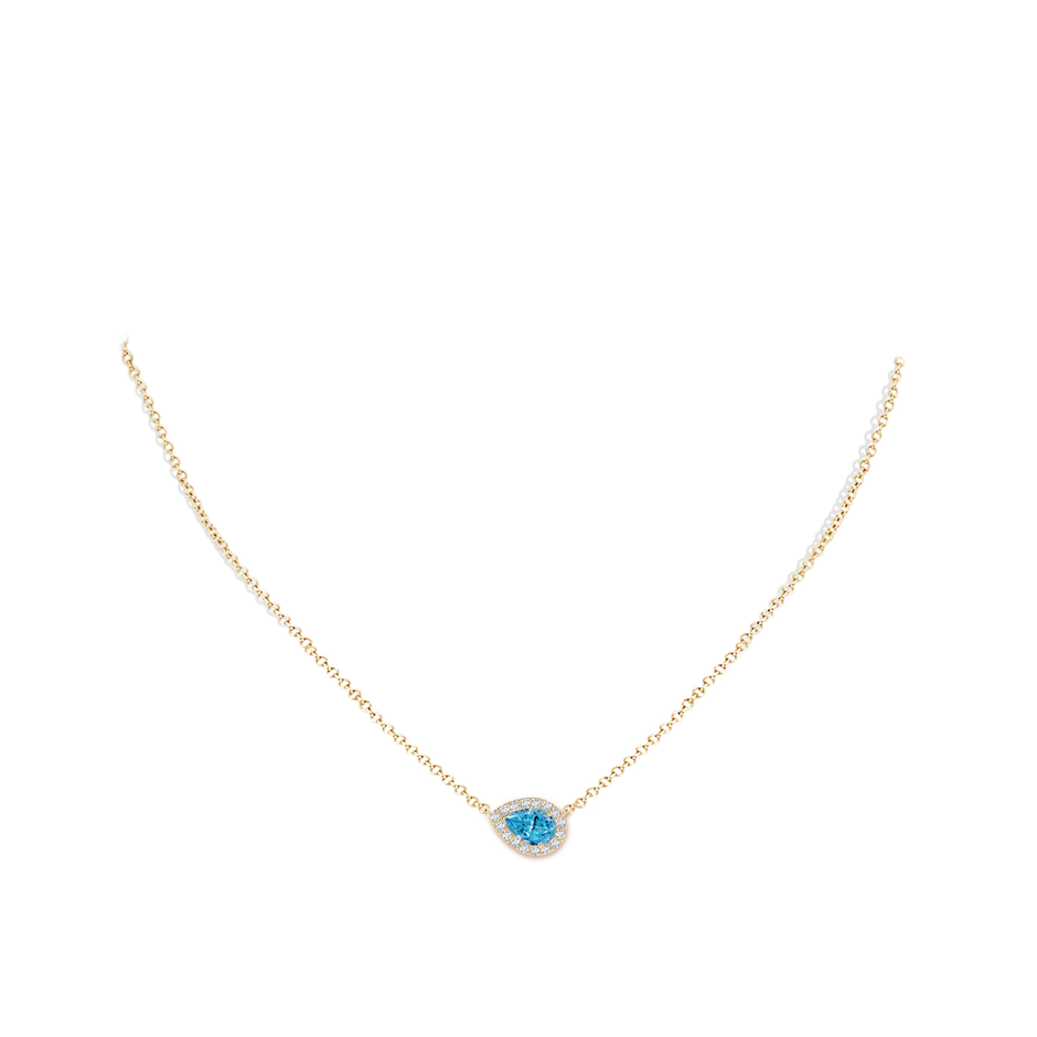 7x5mm AAAA Sideways Pear-Shaped Fancy Intense Blue Diamond Halo Pendant in Yellow Gold pen