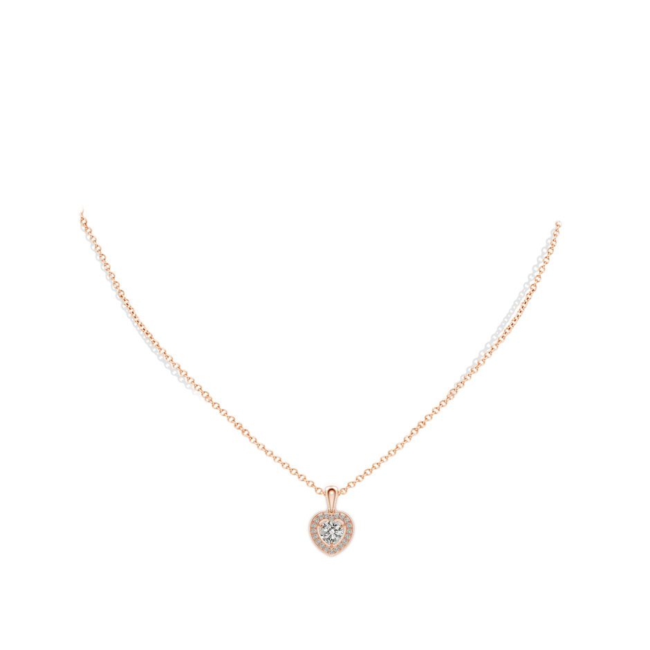 5.4mm KI3 Round Diamond Pendant with Heart-Shaped Halo in Rose Gold body-neck