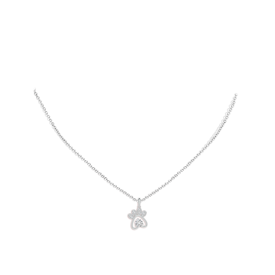 4mm HSI2 Diamond Paw Print Pendant in White Gold pen