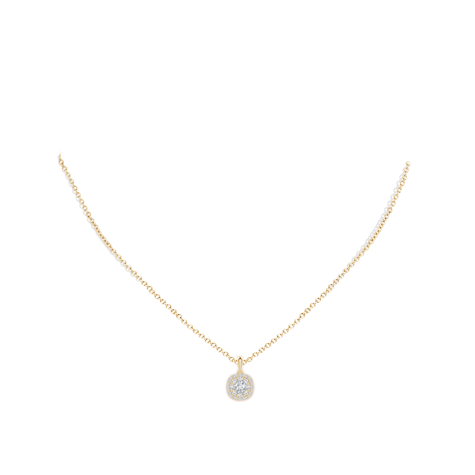 4mm GVS2 Diamond Clustre Cushion Pendant with Halo in Yellow Gold body-neck