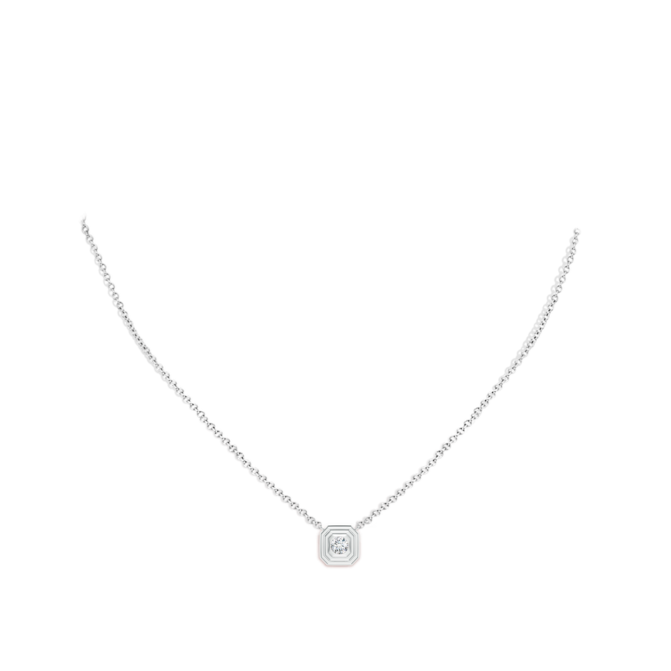 3.8mm GVS2 Flush-Set Round Diamond Concentric Octagon Pendant in White Gold pen