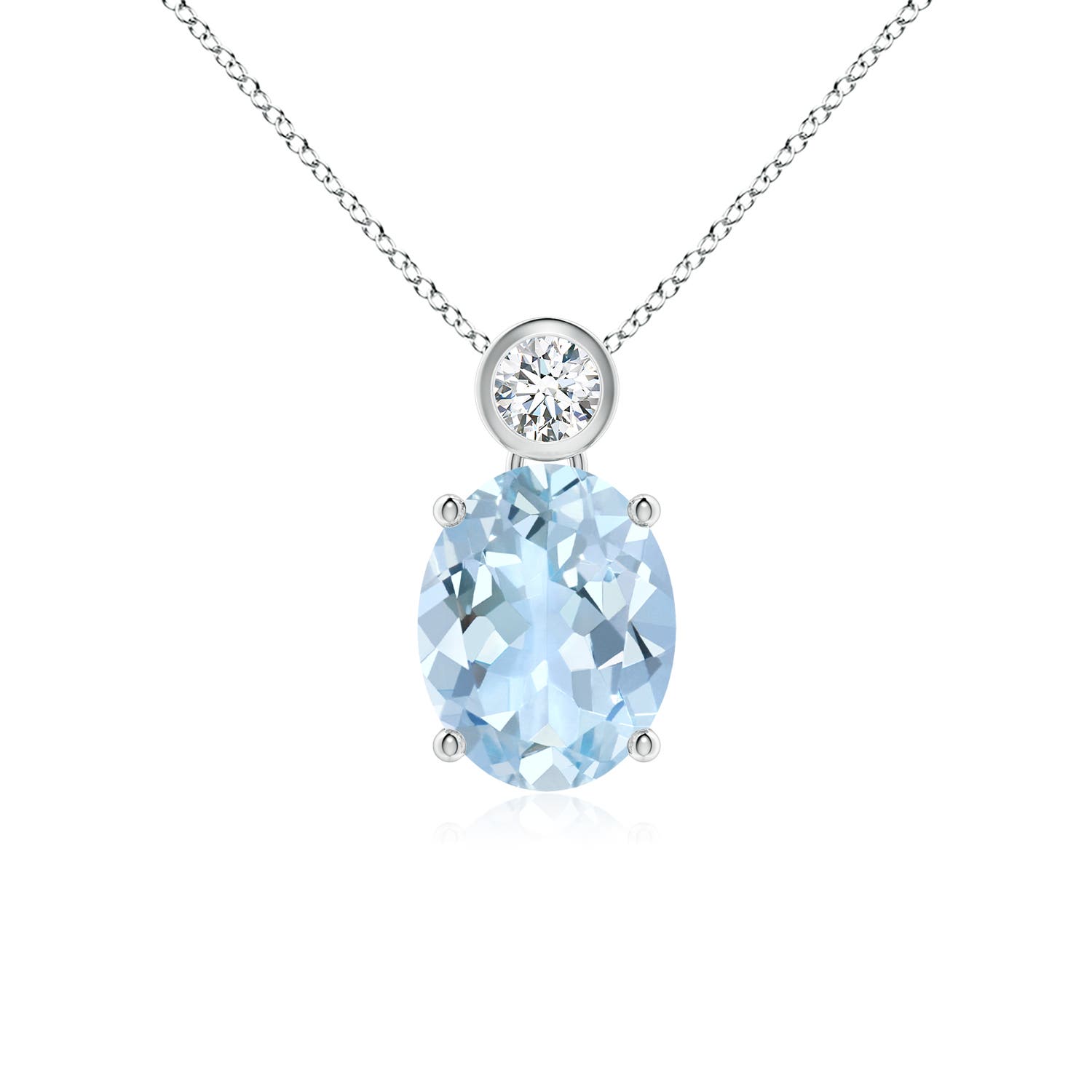 AA - Aquamarine / 1.61 CT / 14 KT White Gold