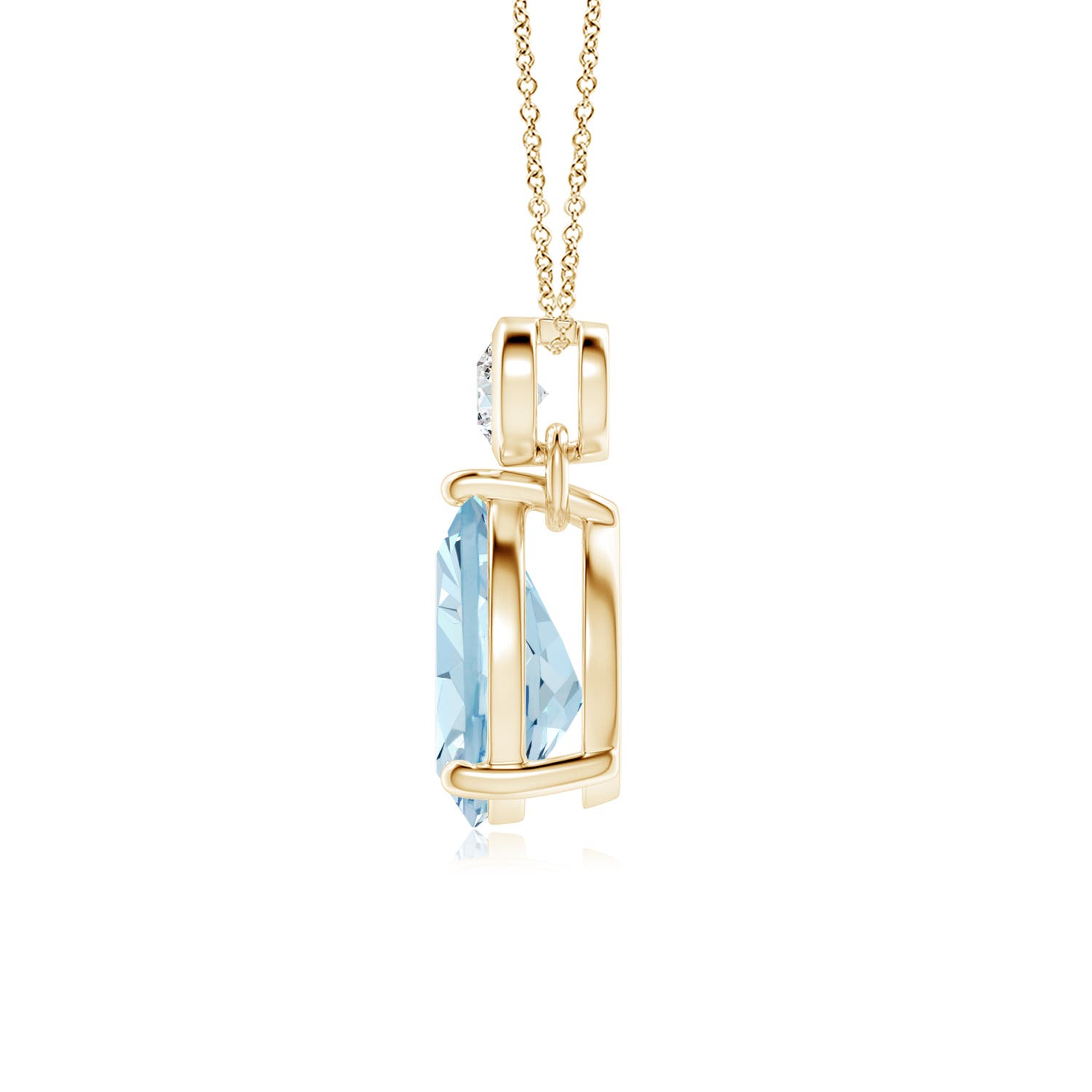 AA - Aquamarine / 1.36 CT / 14 KT Yellow Gold