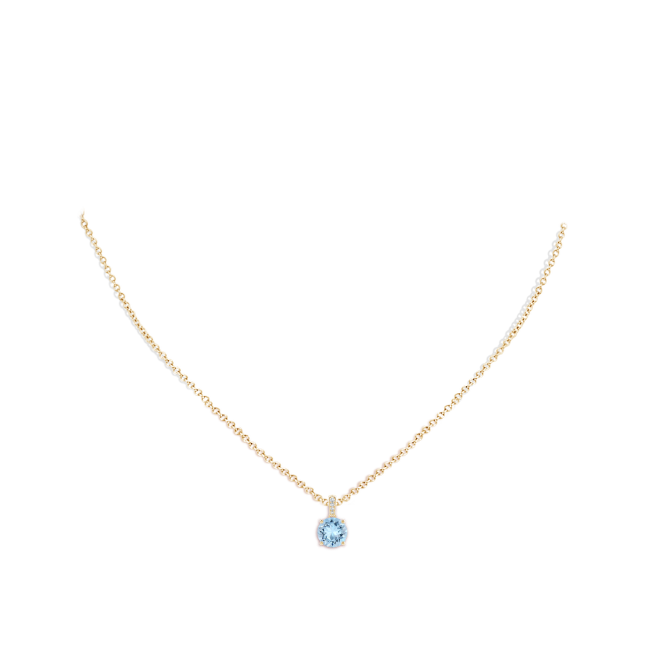 7mm AAA Prong-Set Round Aquamarine Pendant with Diamond Bale in Yellow Gold pen