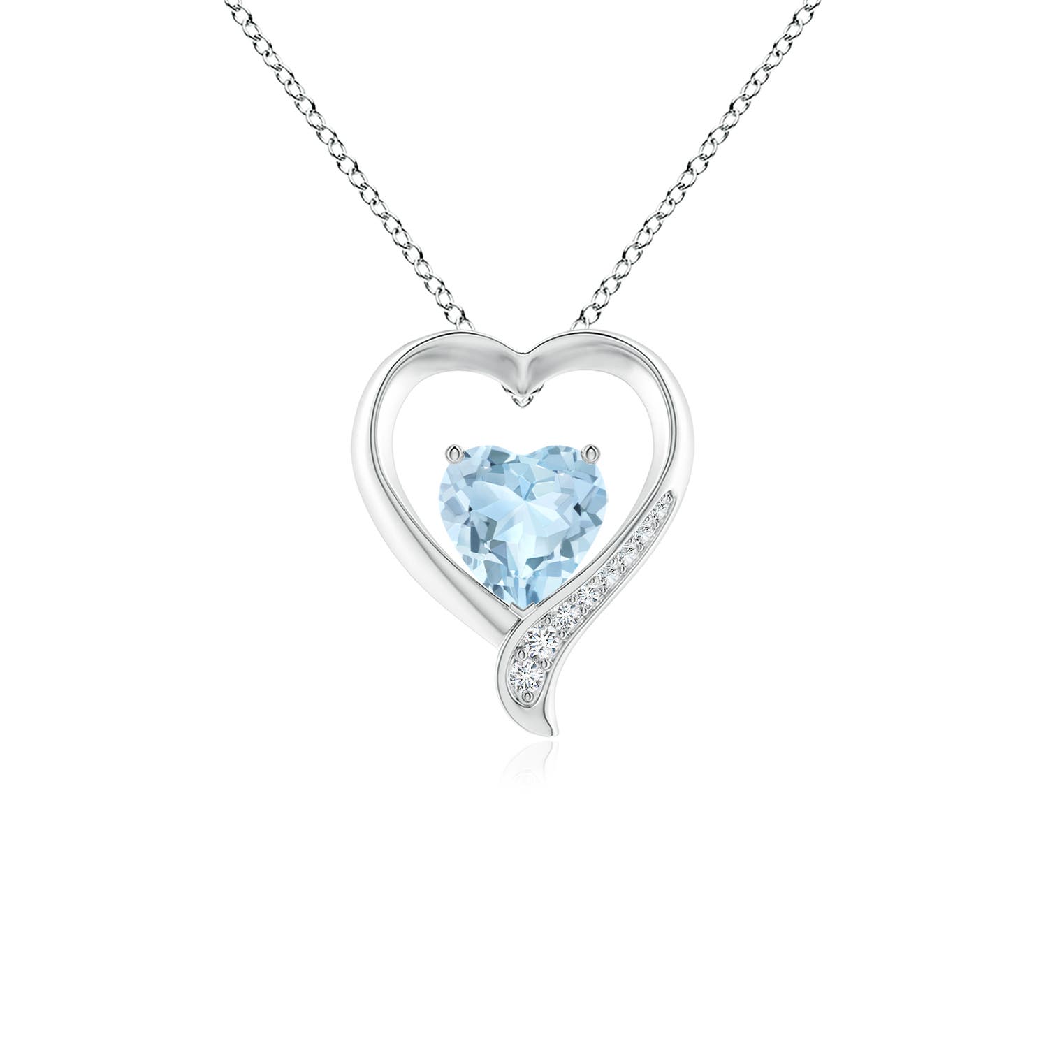 AA - Aquamarine / 0.99 CT / 14 KT White Gold