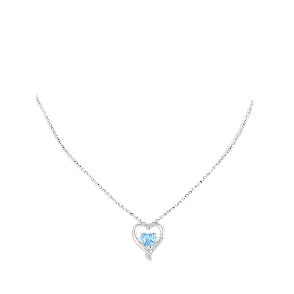 8mm AAAA Aquamarine and Diamond Open Heart Pendant in White Gold pen