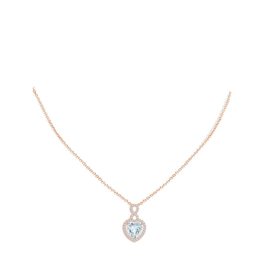 9mm A Aquamarine Infinity Heart Pendant with Diamond Halo in Rose Gold pen