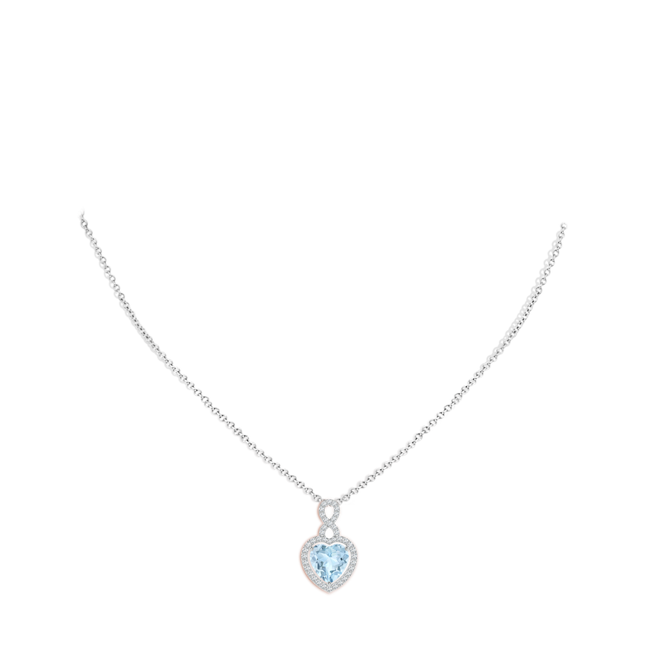 9mm AA Aquamarine Infinity Heart Pendant with Diamond Halo in White Gold pen