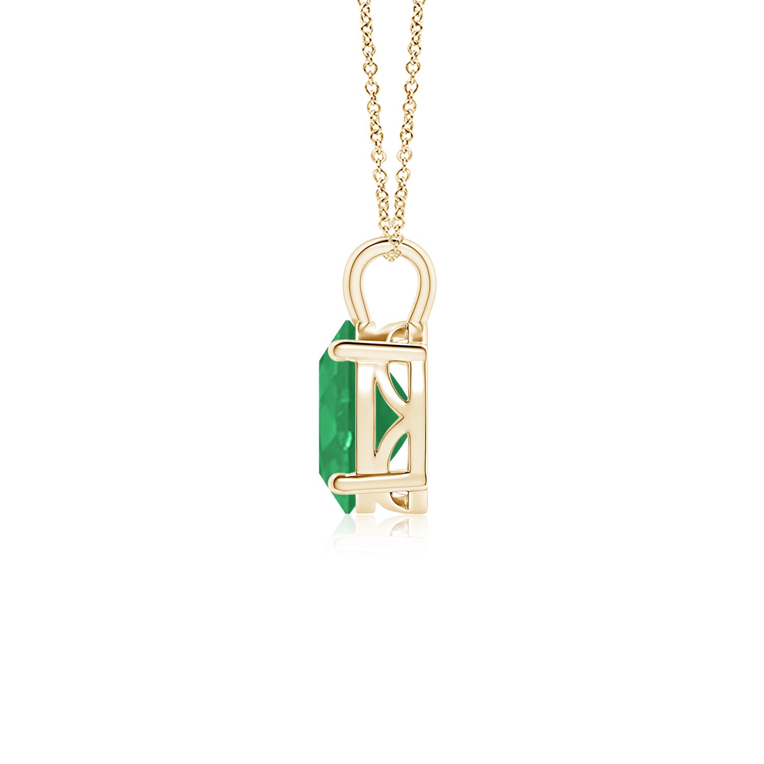 A - Emerald / 1.5 CT / 18 KT Yellow Gold