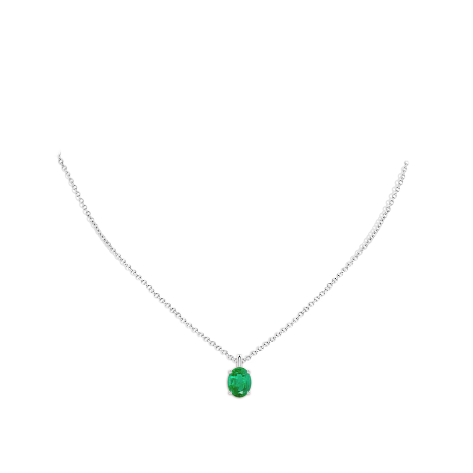 9x7mm AA Solitaire Oval Emerald Classic Pendant in White Gold pen