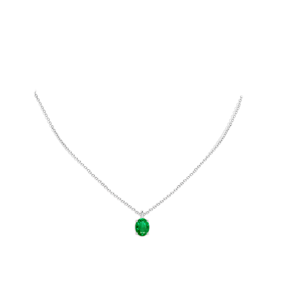 9x7mm AAA Solitaire Oval Emerald Classic Pendant in White Gold pen