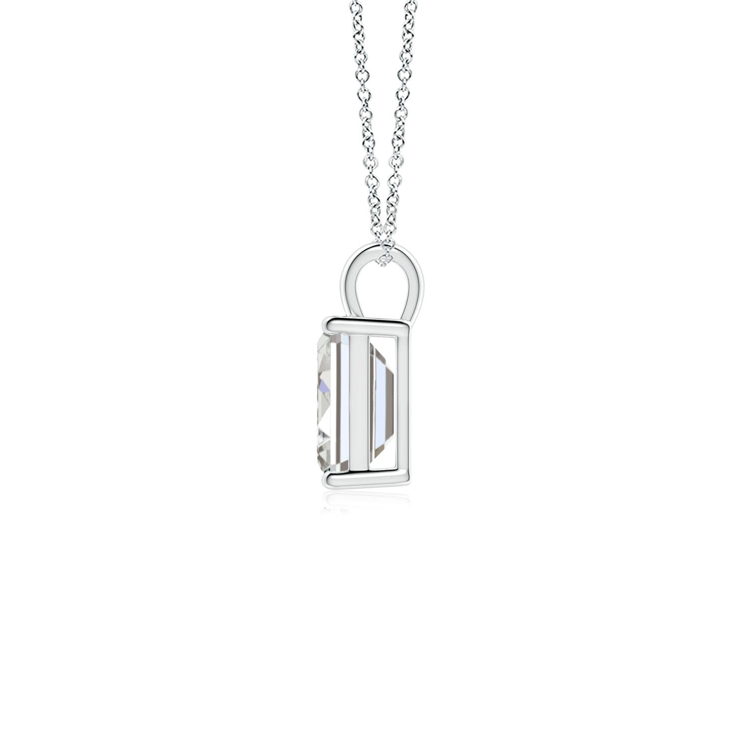 I-J, I1-I2 / 1.5 CT / 18 KT White Gold