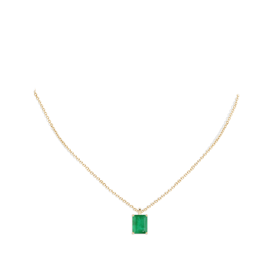 10x8mm A Solitaire Emerald-Cut Emerald Classic Pendant in Yellow Gold pen