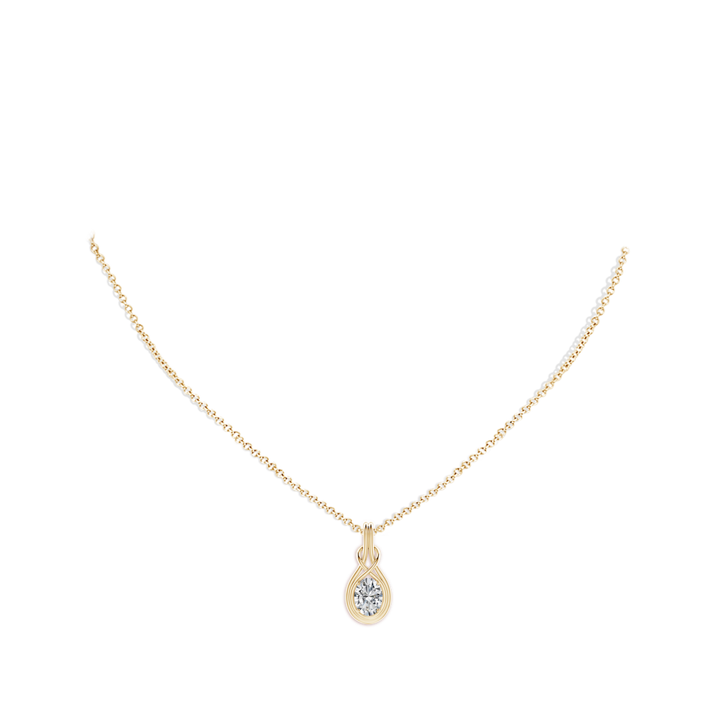 7.7x5.7mm HSI2 Oval Diamond Solitaire Infinity Knot Pendant in Yellow Gold pen