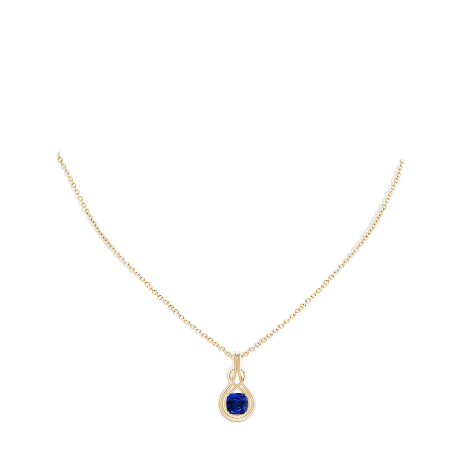 7mm Lab-Grown Cushion Blue Sapphire Solitaire Infinity Knot Pendant in Yellow Gold pen