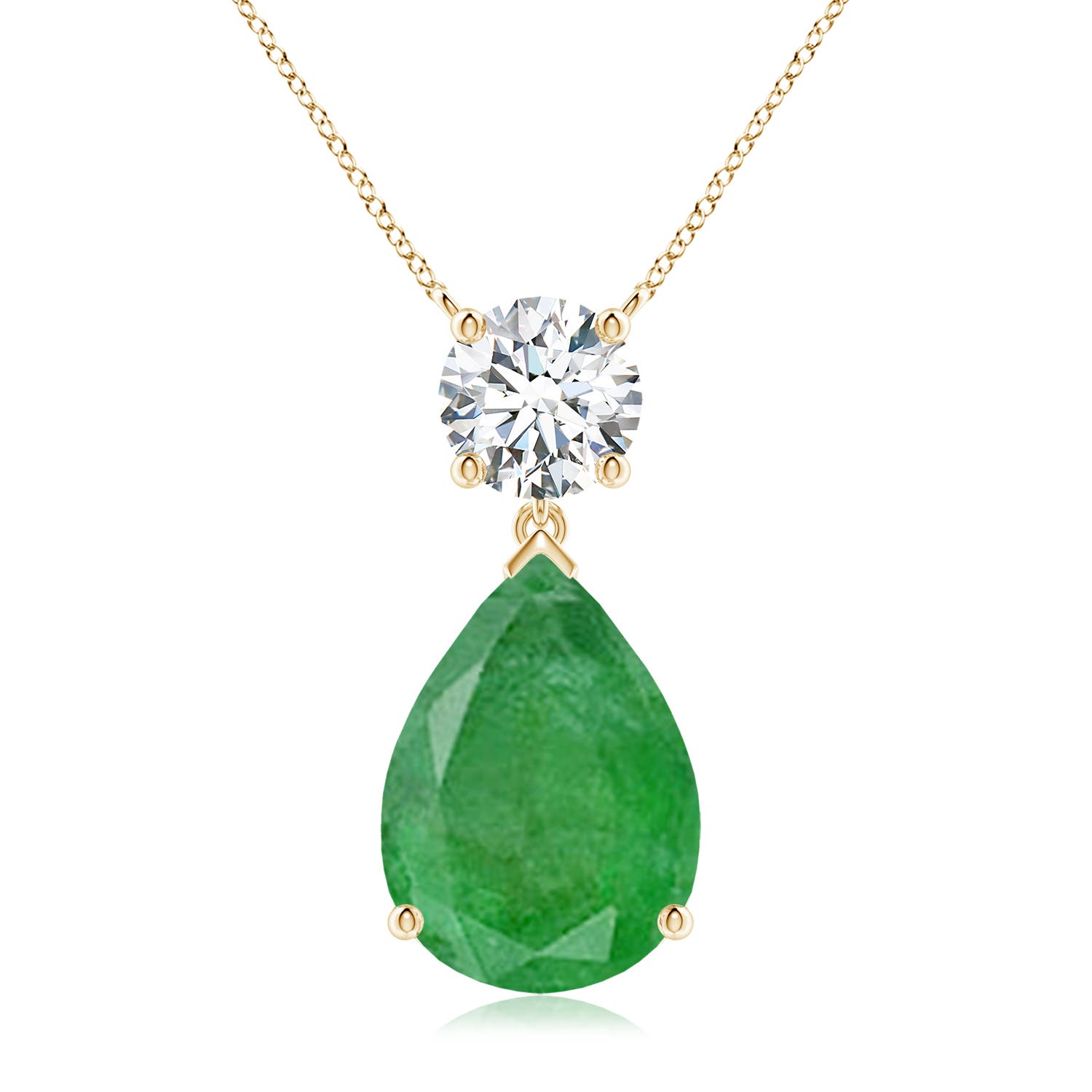 A - Emerald / 7.6 CT / 18 KT Yellow Gold
