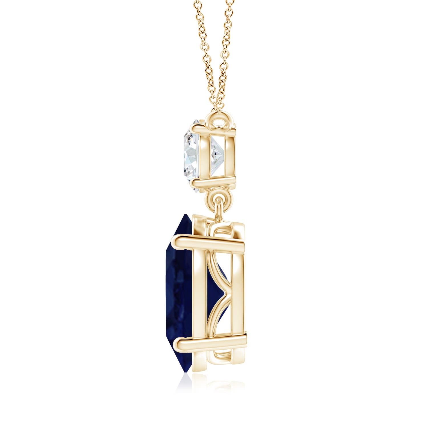 A - Blue Sapphire / 7.75 CT / 14 KT Yellow Gold