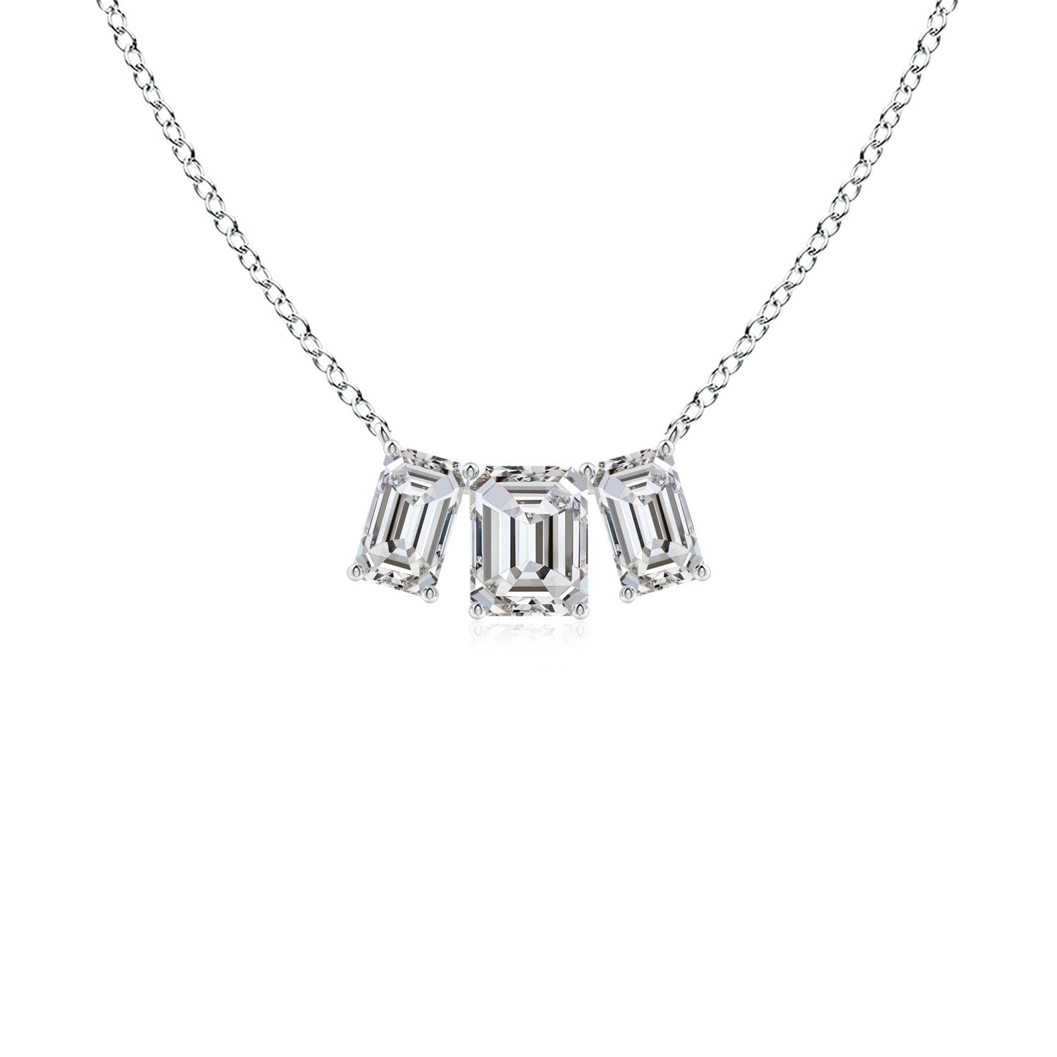 I-J, I1-I2 / 2.57 CT / 18 KT White Gold