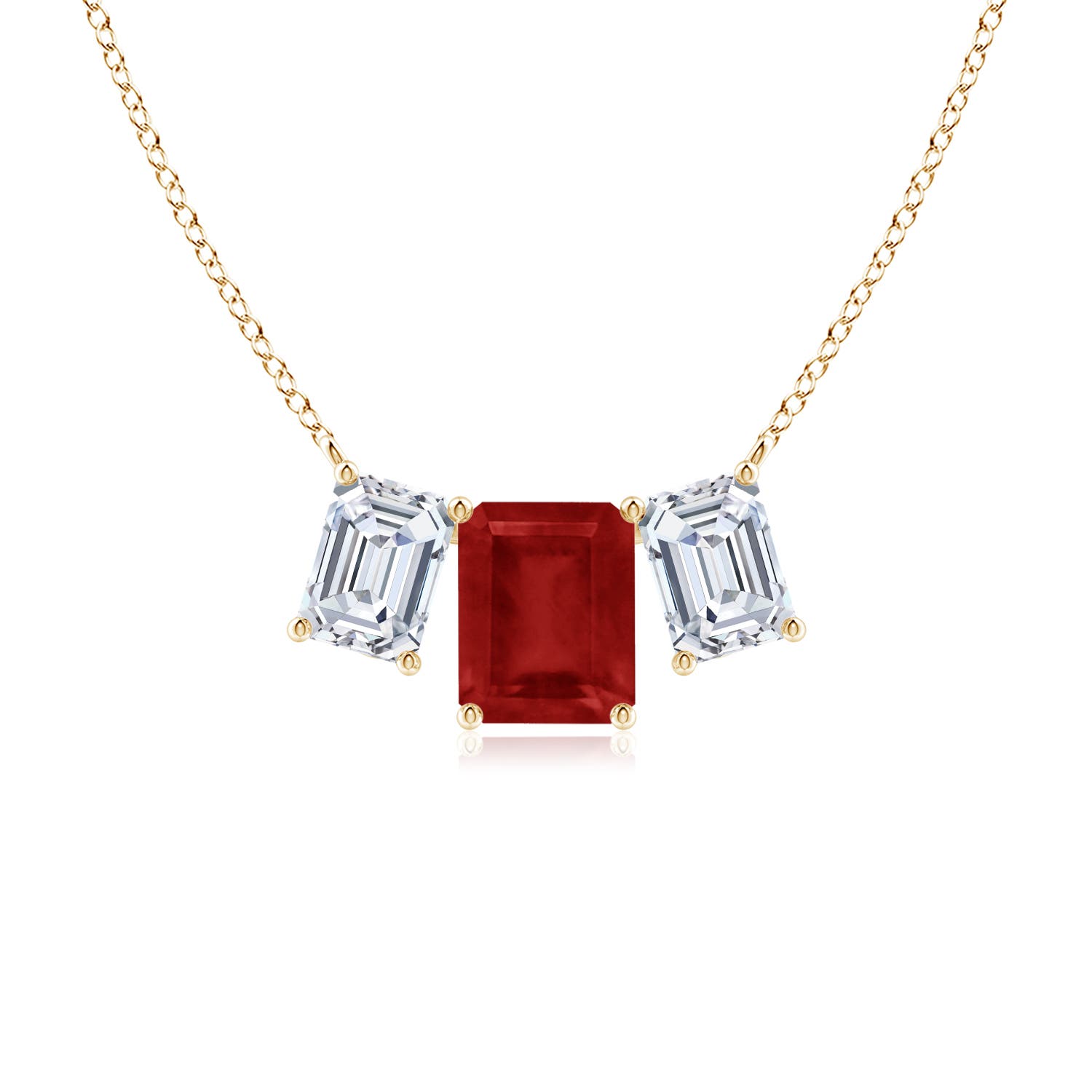 AA - Ruby / 7.8 CT / 18 KT Yellow Gold