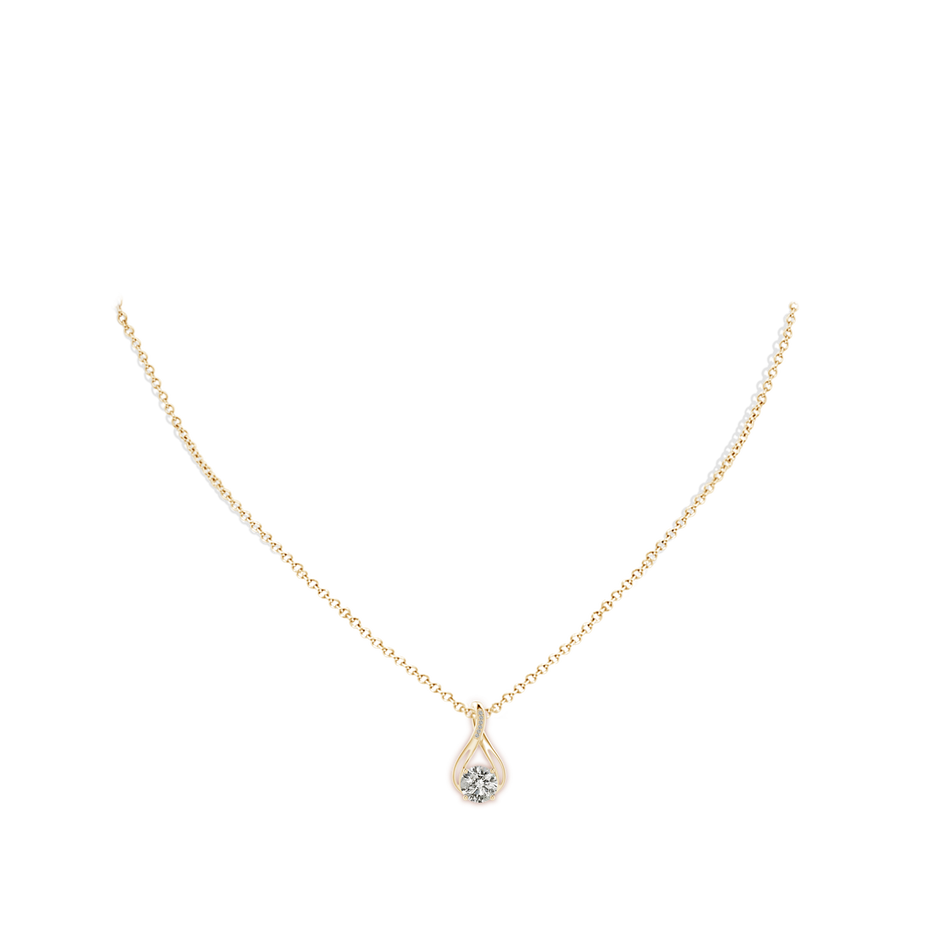 6.4mm KI3 Round Diamond Infinity Twist Pendant with Accents in Yellow Gold pen