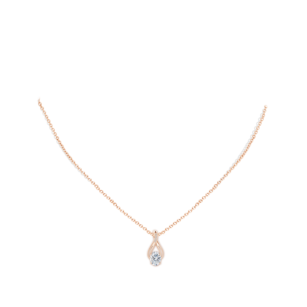 7.7x5.7mm GVS2 Oval Diamond Infinity Twist Pendant with Accents in Rose Gold pen