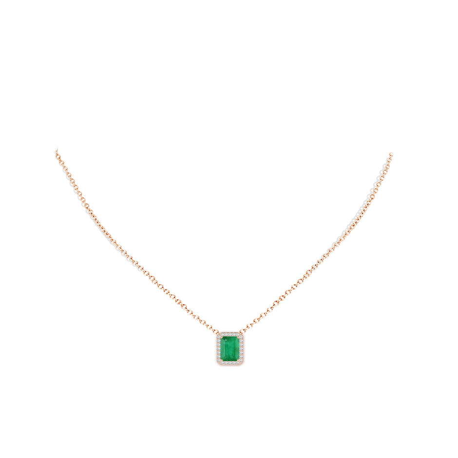 9x7mm A Vintage Inspired Emerald-Cut Emerald Halo Pendant in Rose Gold pen