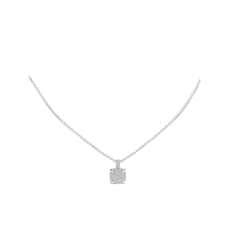 2mm IJI1I2 Claw Prong Diamond Clustre Cushion Pendant in White Gold pen