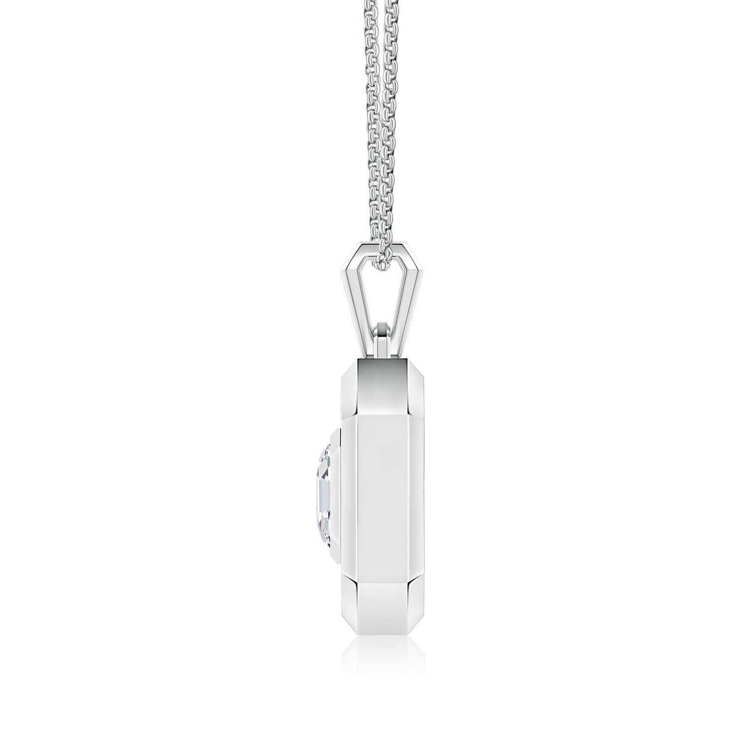 6.5mm GVS2 Asscher-Cut Diamond Men�s Octagon Medallion Pendant With Chain in White Gold - side 1