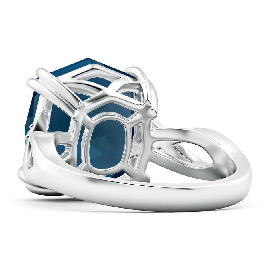 14.00x11.95x7.30mm AAAA FC_SR1922LBTD_H-WGE-AAAA-14.00x11.95x7.30 in 18K White Gold side 599
