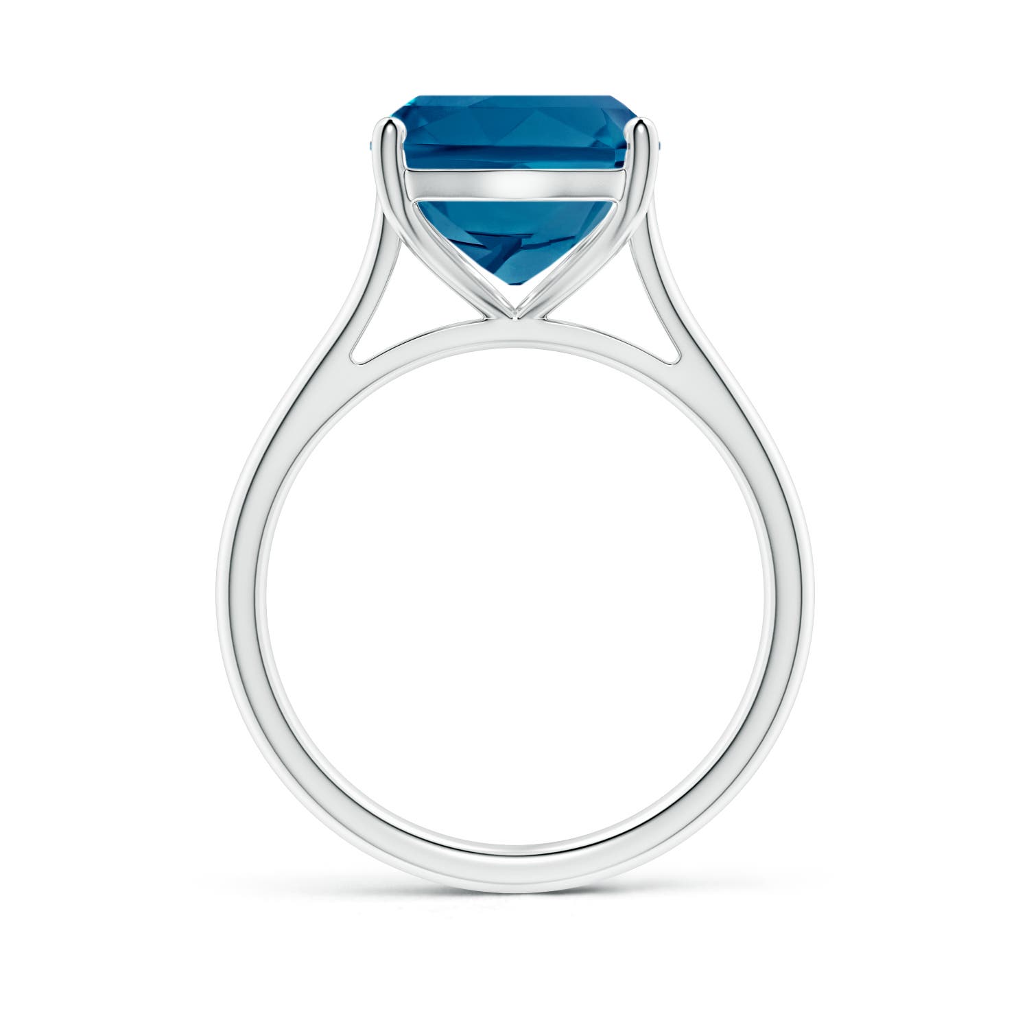 AAAA - London Blue Topaz / 6 CT / 14 KT White Gold