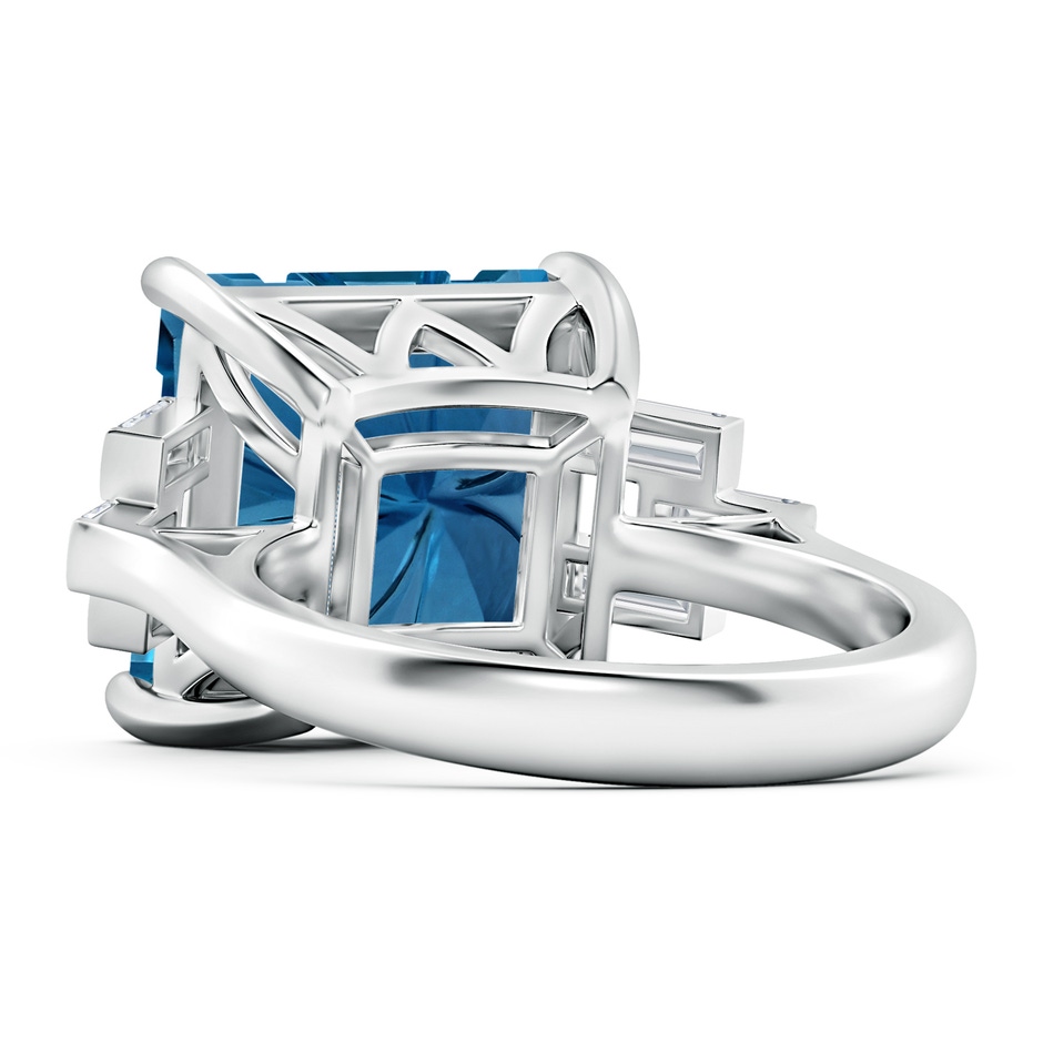 12.11x12.02x7.61mm AAAA FC_SR3246LBTD_H-WGE-AAAA-12.11x12.02x7.61 in 18K White Gold side 499